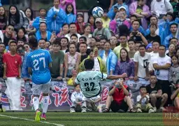 多米体育官网登录-足球经典场面